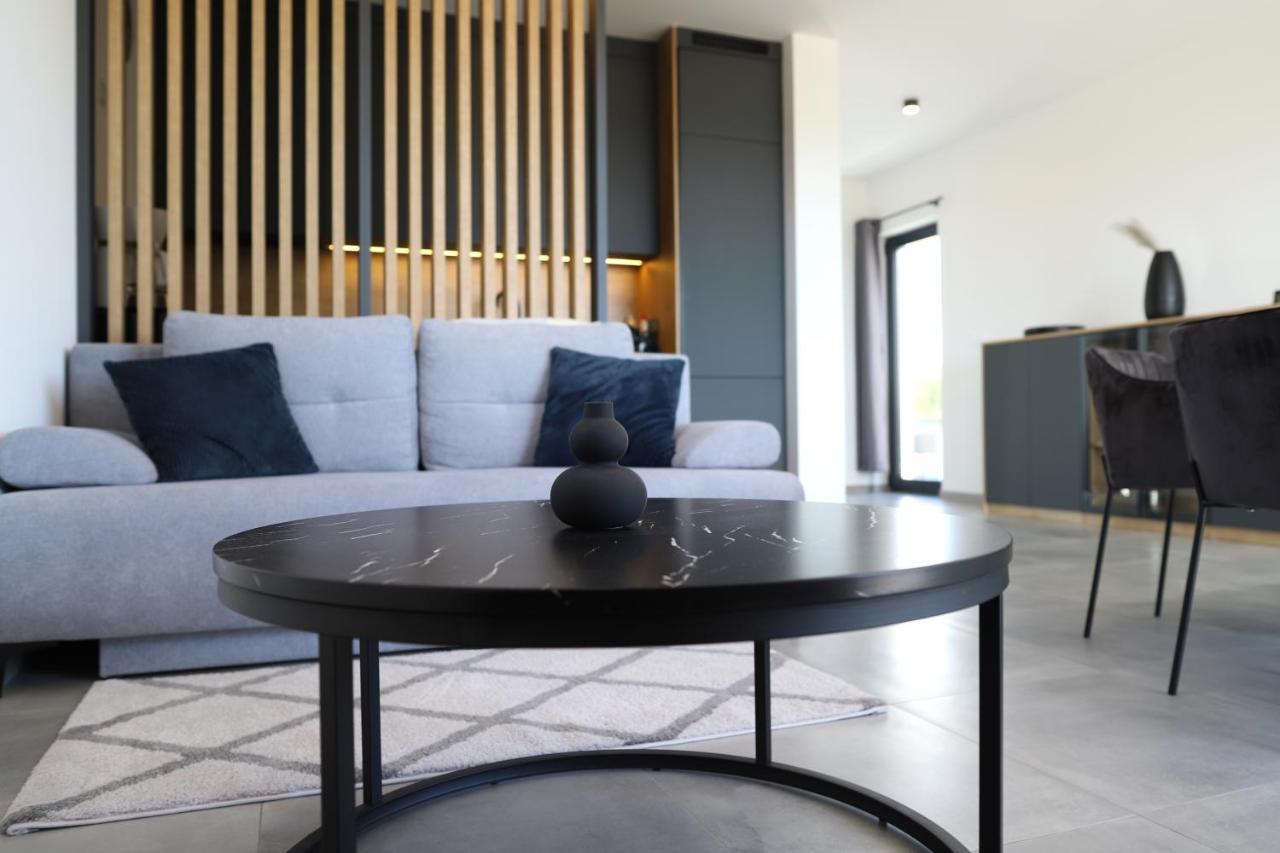 Apartments Terra Sun With Private Pool Or Jacuzzi Нивице Экстерьер фото